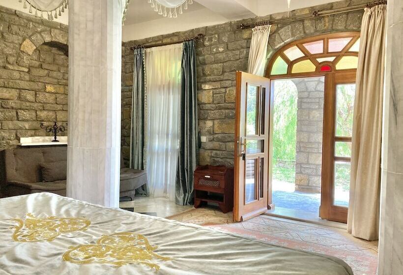 בית מלון כפרי Portofino Boutique