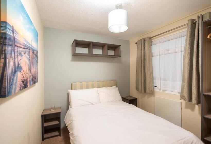 酒店 Sandaway Holiday Park