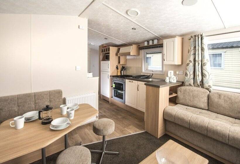 酒店 Sandaway Holiday Park