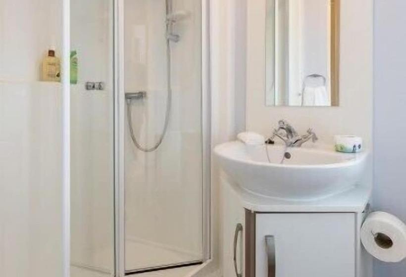 酒店 Sandaway Holiday Park