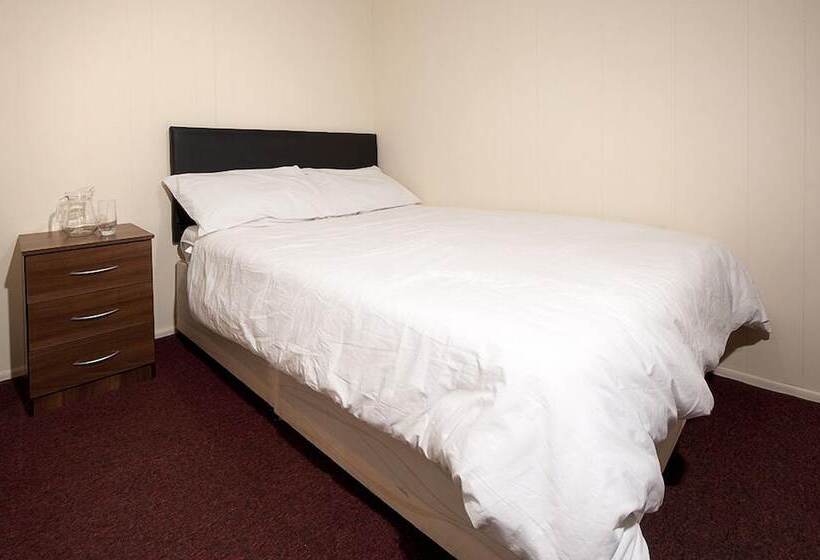 Отель Sandy Glade Holiday Park