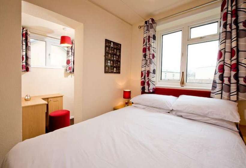 Отель Sandy Glade Holiday Park