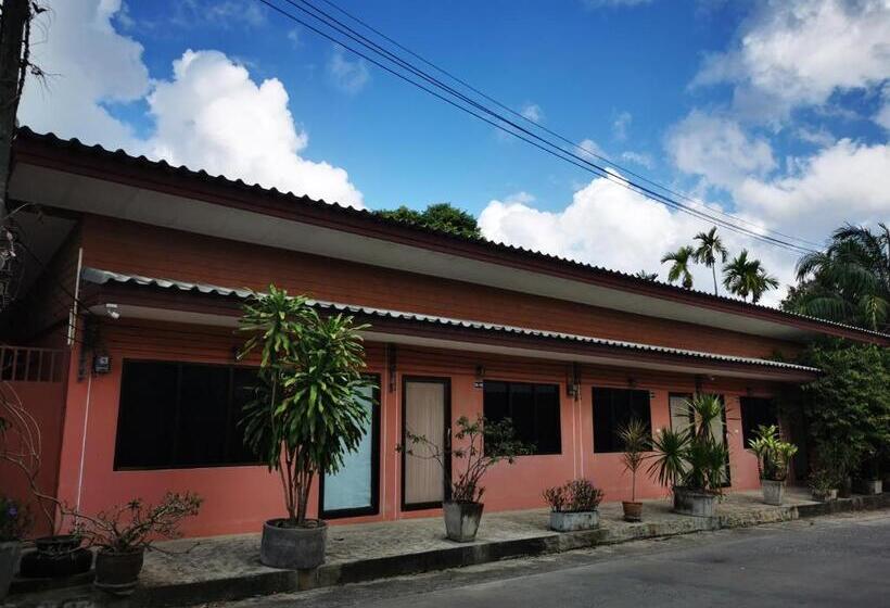 فندق Subsavet Village