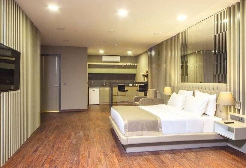 ホテル The City Suites