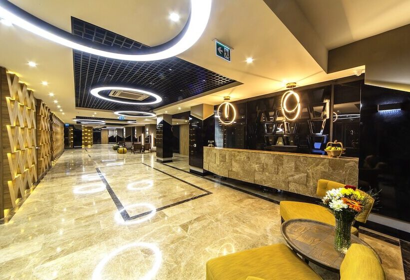 ホテル The City Suites