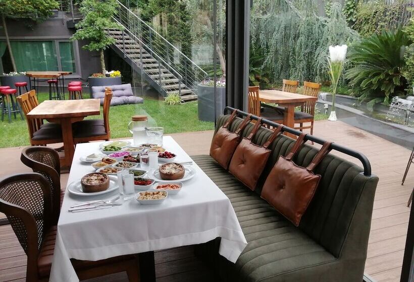 ホテル The City Suites