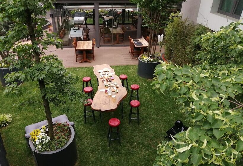 ホテル The City Suites