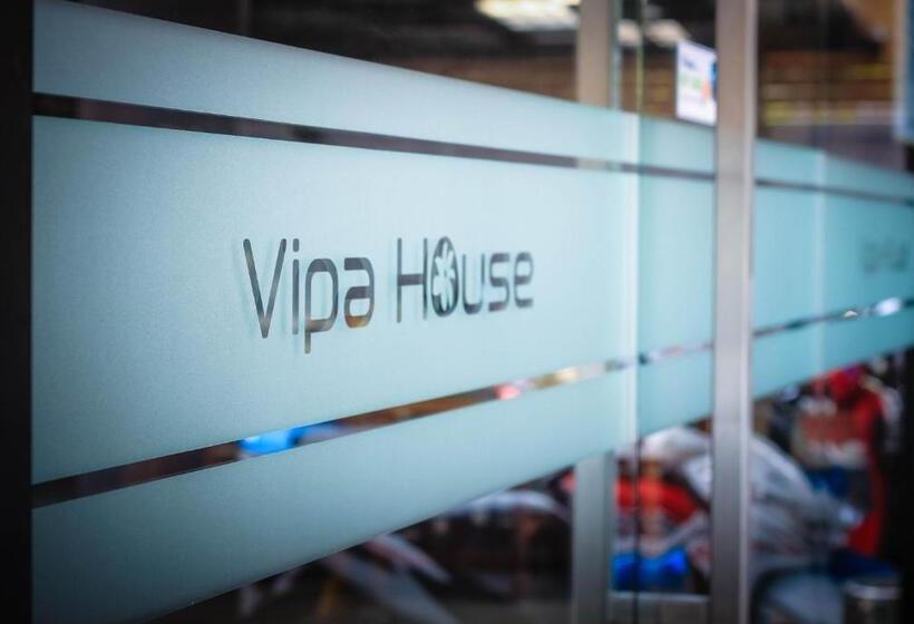 호텔 Vipa House Phuket   Sha Extra Plus