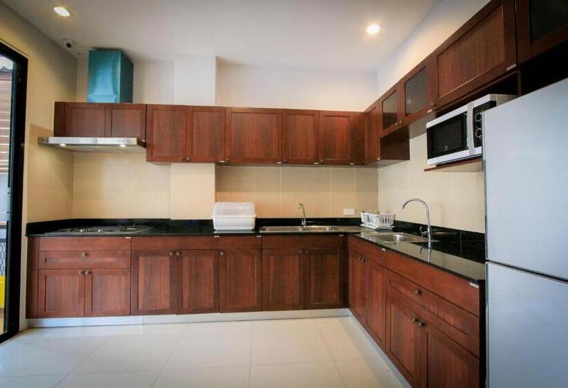 호텔 Vipa House Phuket   Sha Extra Plus