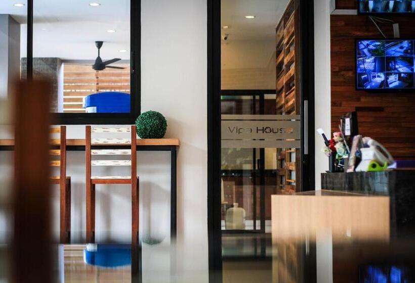 호텔 Vipa House Phuket   Sha Extra Plus