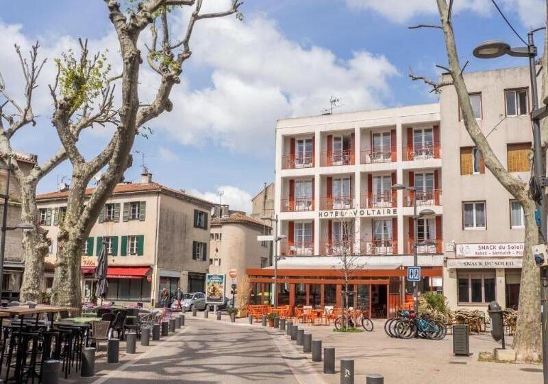 ホテル Hôtel Voltaire