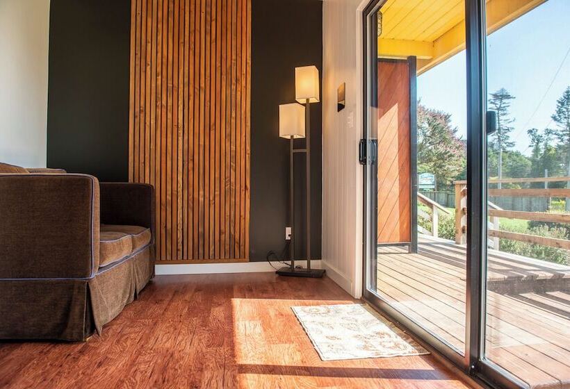 Inn At Buckhorn Cove