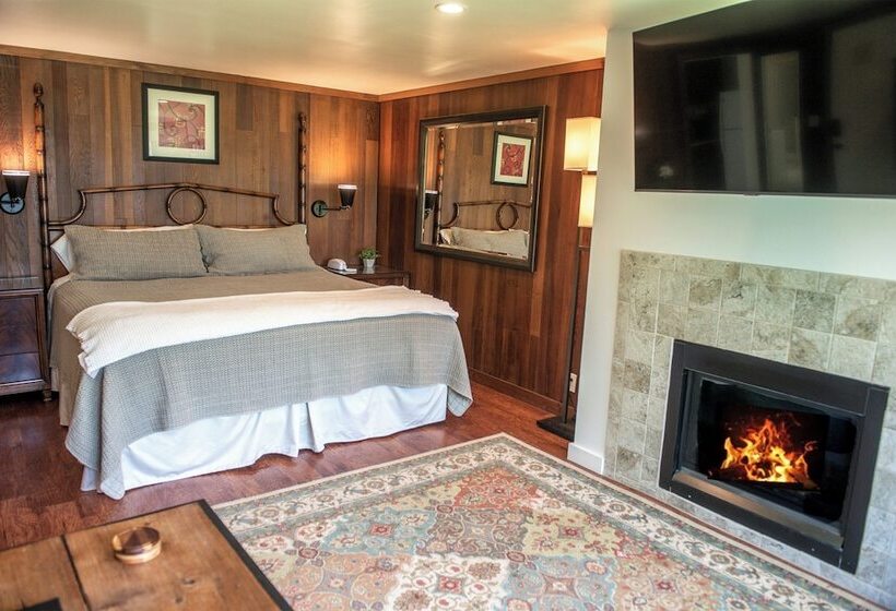 Inn At Buckhorn Cove