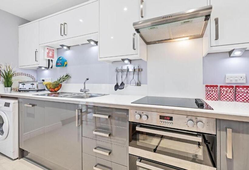 Park View House   By My Getaways