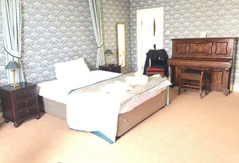 پانسیون Cannon House