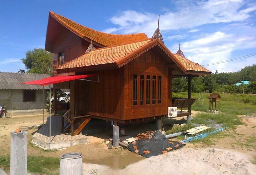 פנסיון Health Care Land