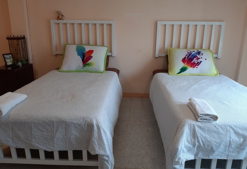 ペンション Lemon Tree Residence Sriracha