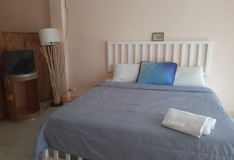 ペンション Lemon Tree Residence Sriracha