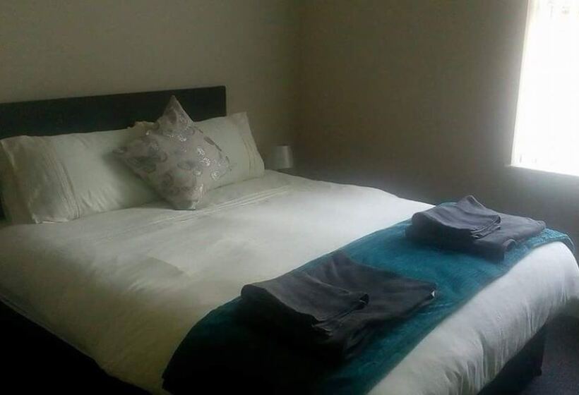 ペンション Liverpool At Gloucester Road