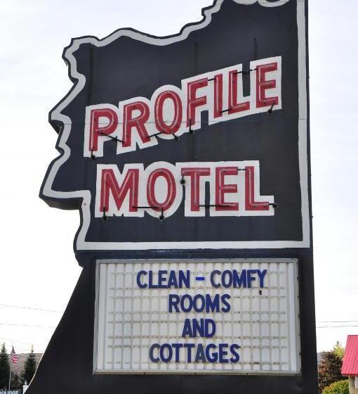 Profile Motel & Cottages
