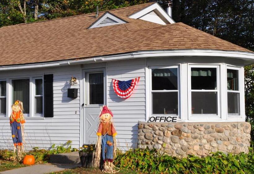 Profile Motel & Cottages