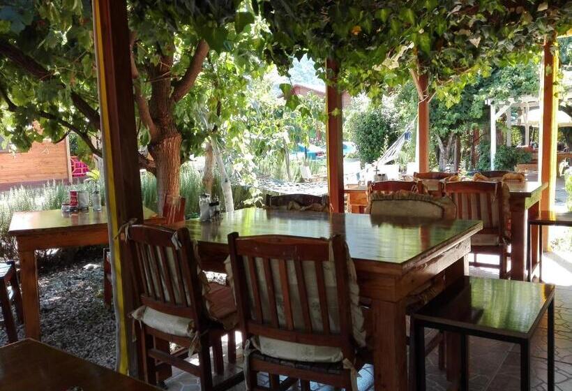 Rosemary Pansiyon Apart