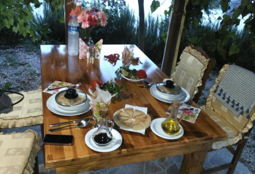 Rosemary Pansiyon Apart