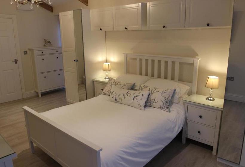 The Anchorage & The Tackleshed