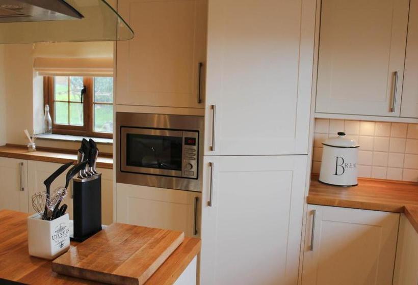 The Anchorage & The Tackleshed