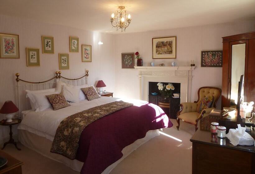 The Old Vicarage B&b