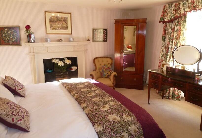 The Old Vicarage B&b