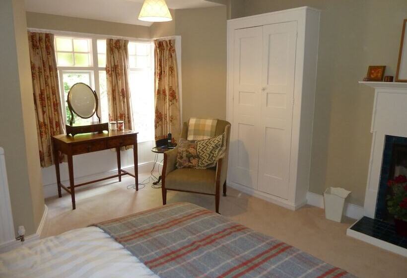 The Old Vicarage B&b