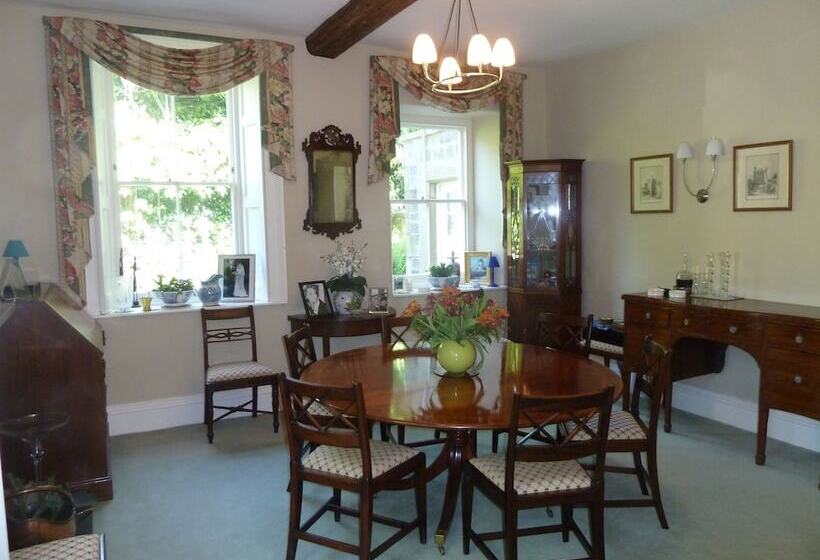 The Old Vicarage B&b