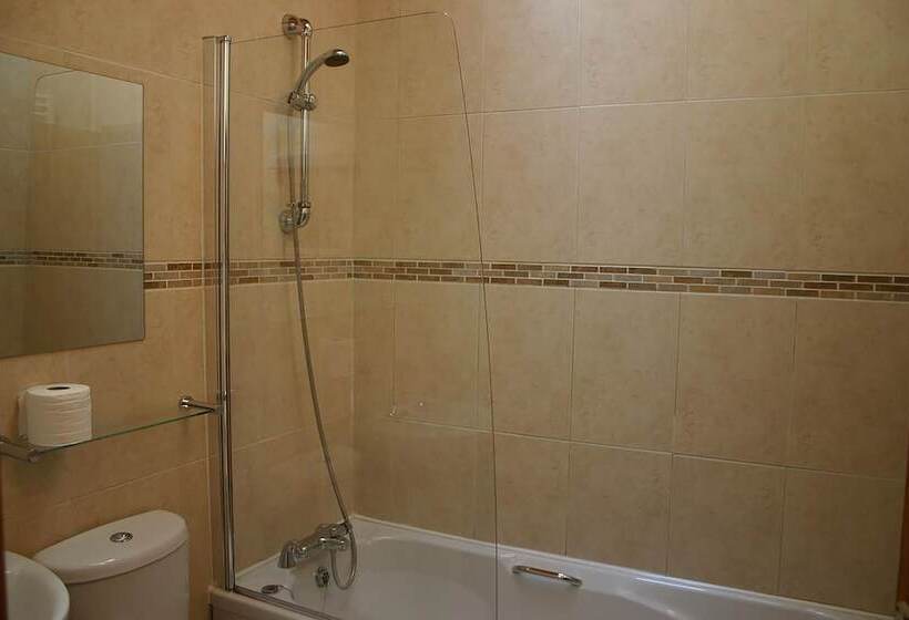 Troedyrhiw Holiday Cottages