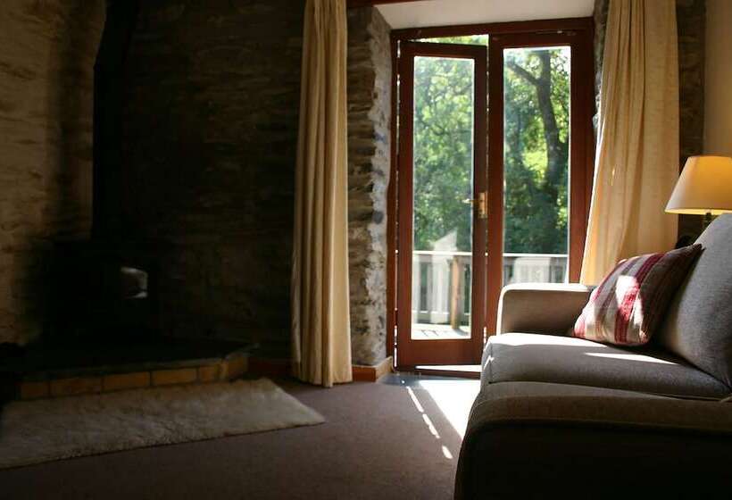 Troedyrhiw Holiday Cottages