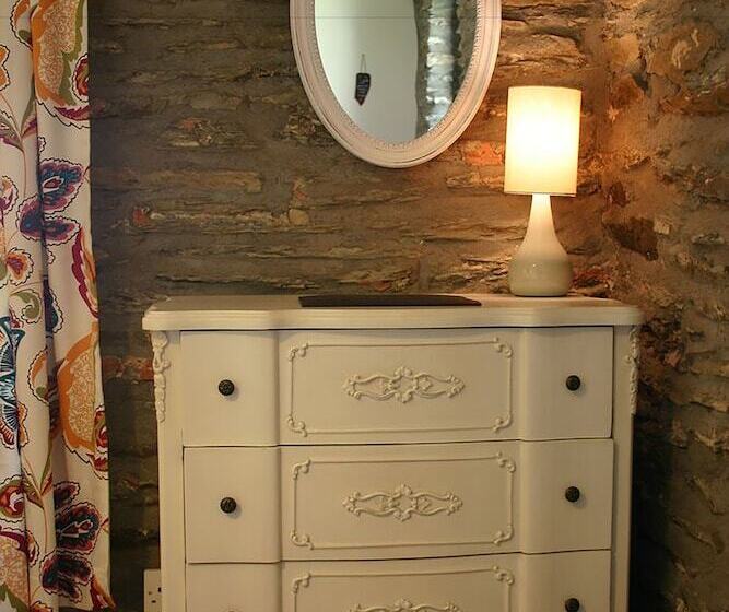 Troedyrhiw Holiday Cottages