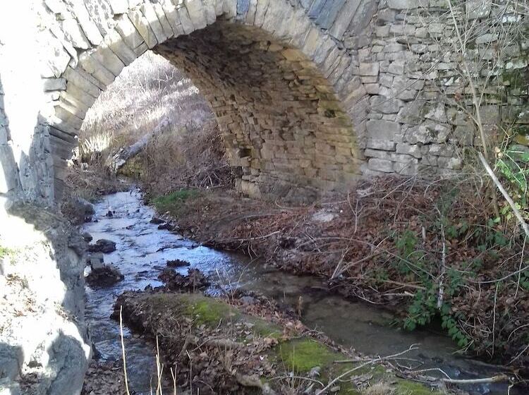 Albergue Corral De La Peña   Hostel