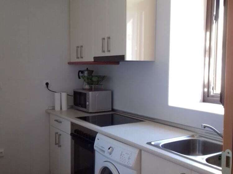 Albergue Corral De La Peña   Hostel