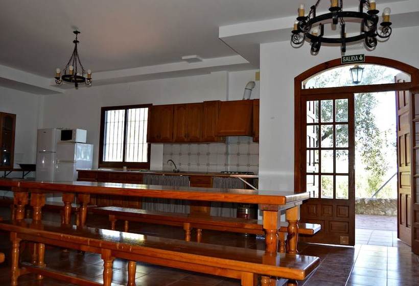 Albergue Font Del Tarragó