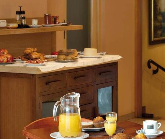 호스텔 Hostal Piteus