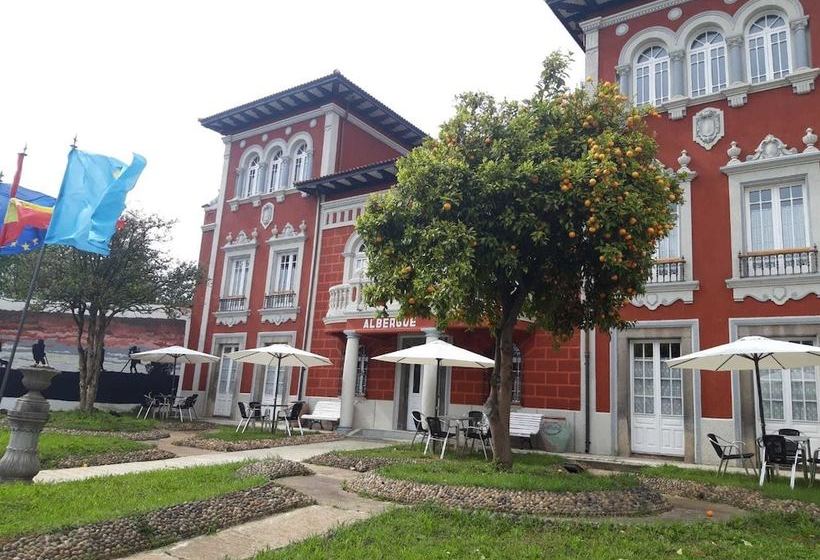 Albergue La Quintana   Hostel