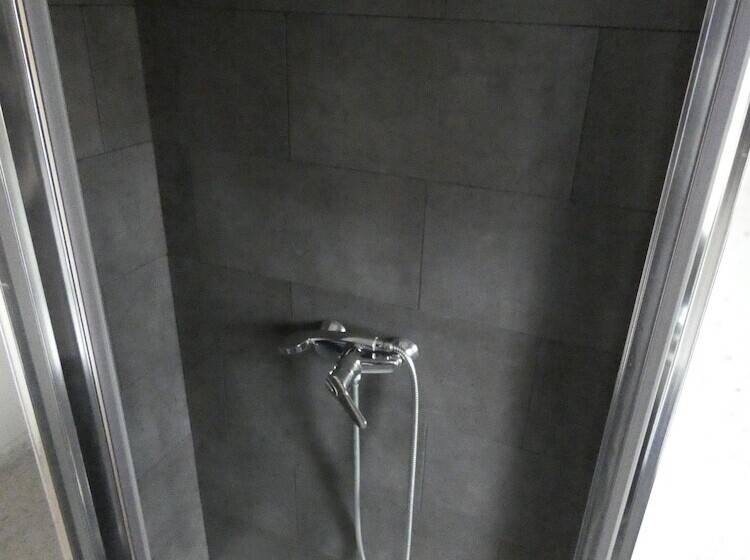 Albergue Noja Aventura   Hostel