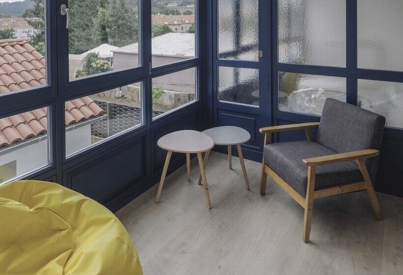 ユースホステル Santiago Km 0