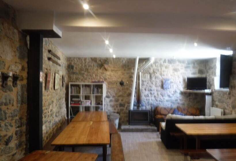 Albergue Valle De Arbas