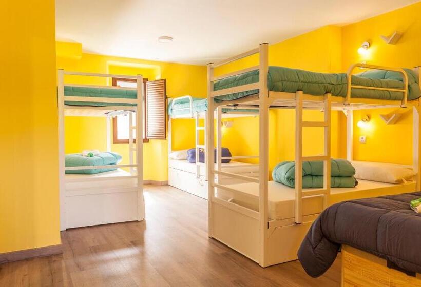 Villa Palatina Superior Hostel