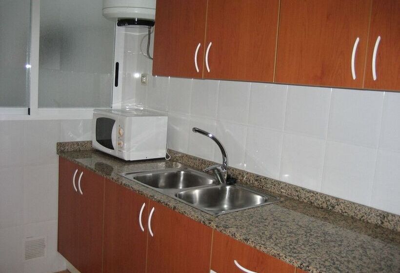 Apartamentos El Oasis