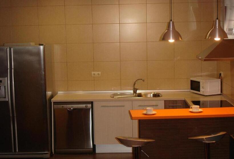 Apartamentos La Muralla