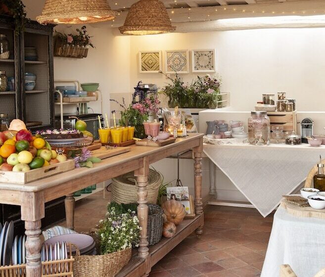 مبيت وإفطار Arkhé Hotel Boutique Pals