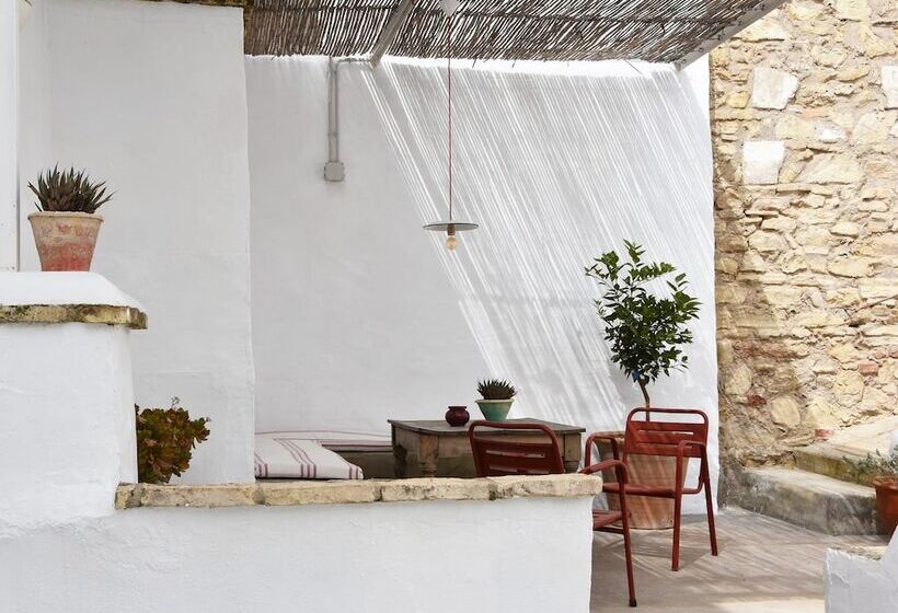 ベッドアンドブレックファースト Casa Almara