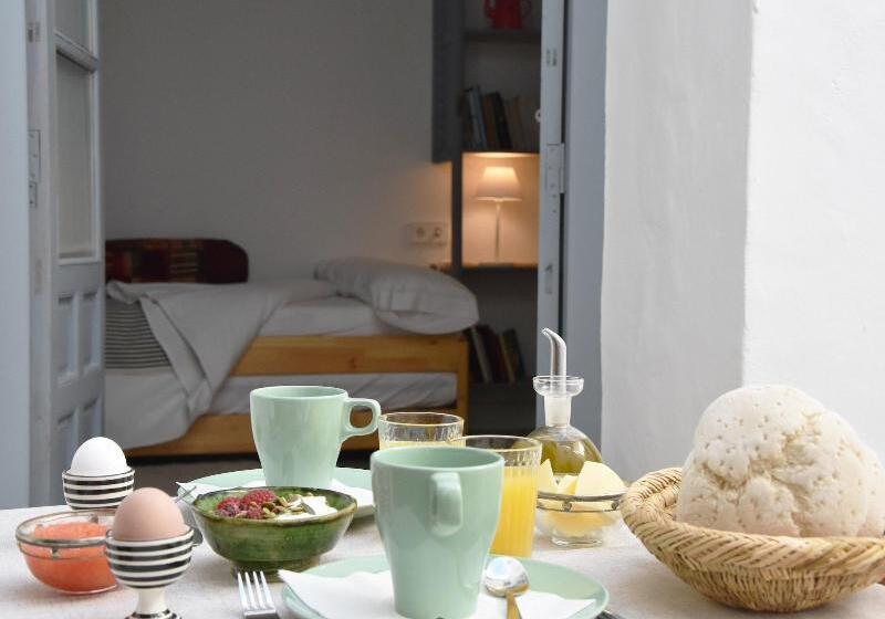 ベッドアンドブレックファースト Casa Almara